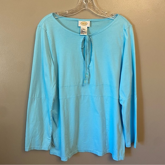Talbots Tops - Talbots Size Large shirt top Knit Keyhole Tassel 3/4 Sleeve Top